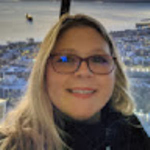 Meet your Posher, Shelly